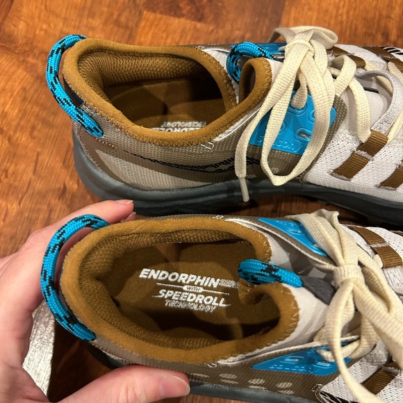 Saucony Men’s Endorphin Rift Trail Running Hiking Shoe - Size 9 - Fog Bronze - Picture 7 of 9